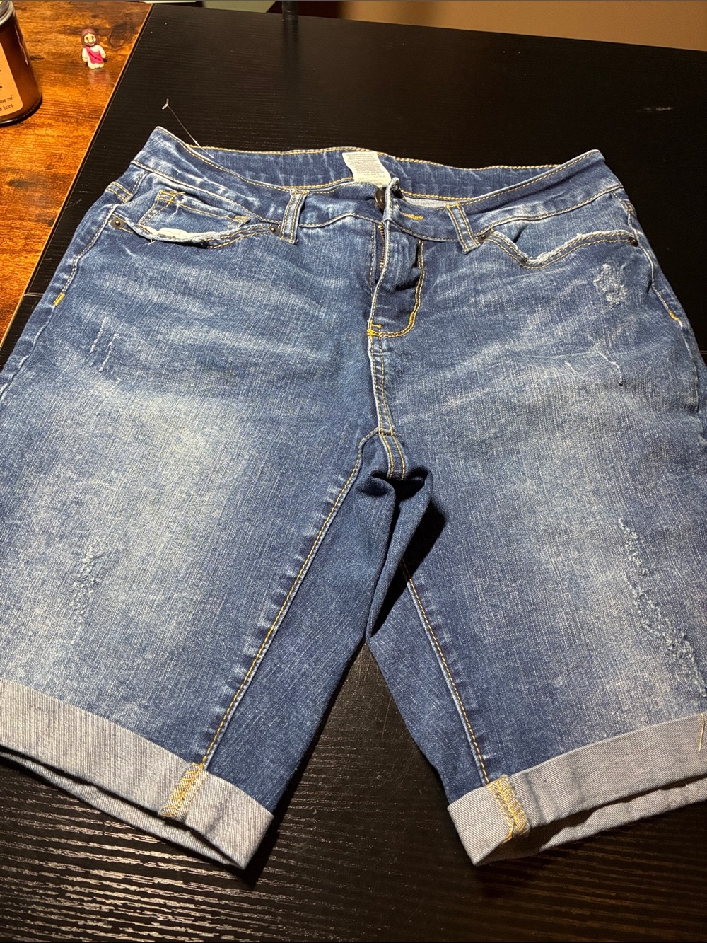 Blue Denim Women's Rolled-Hem Shorts